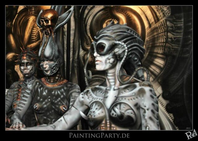 Bodypaintimg Giger Museum 2013 - Melanie Hill